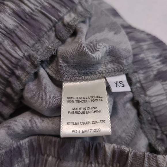 Cloth & Stone Jogger Pants XS Wide Leg Grey Animal Print Abstract Tencel - Picture 9 of 12